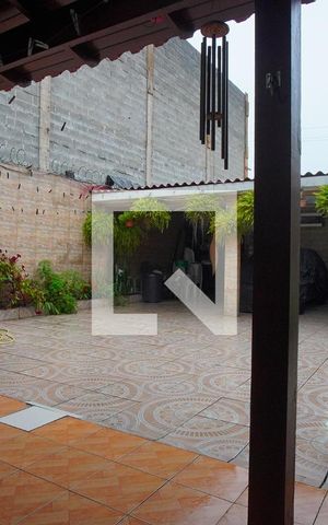 Casa à venda com 240m², 2 quartos e 4 vagasQuintal