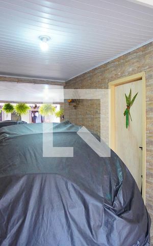 Casa à venda com 240m², 2 quartos e 4 vagasGaragem