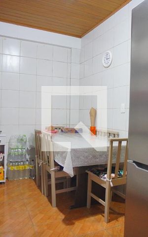 Casa à venda com 240m², 2 quartos e 4 vagasCozinha
