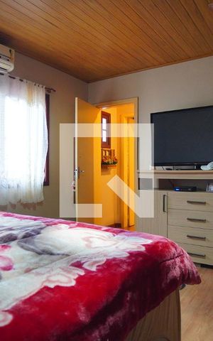 Casa à venda com 240m², 2 quartos e 4 vagasSuíte