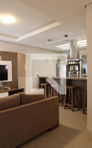 Casa à venda com 310m², 3 quartos e 2 vagasSala