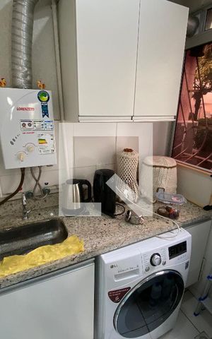 Apartamento à venda com 45m², 1 quarto e sem vaga Apartamento à venda com 45m², 1 quarto e sem vagaÁrea de Serviço