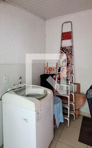 Casa à venda com 300m², 3 quartos e 4 vagas Casa à venda com 300m², 3 quartos e 4 vagasÁrea de Serviço