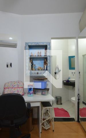 Casa à venda com 160m², 3 quartos e 4 vagasQuarto 1 Suite