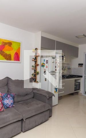 Apartamento à venda com 35m², 1 quarto e 1 vaga Apartamento à venda com 35m², 1 quarto e 1 vagaSala