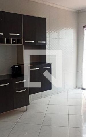 Casa à venda com 160m², 4 quartos e 6 vagas Casa à venda com 160m², 4 quartos e 6 vagasCozinha