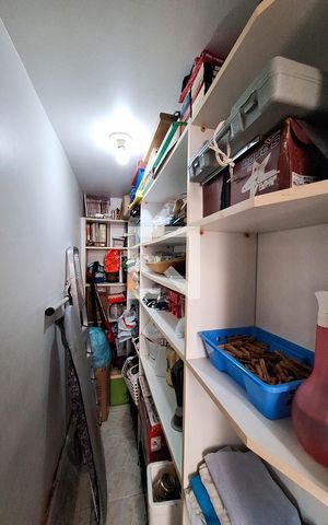 Apartamento à venda com 161m², 3 quartos e 2 vagas Apartamento à venda com 161m², 3 quartos e 2 vagasDespensa