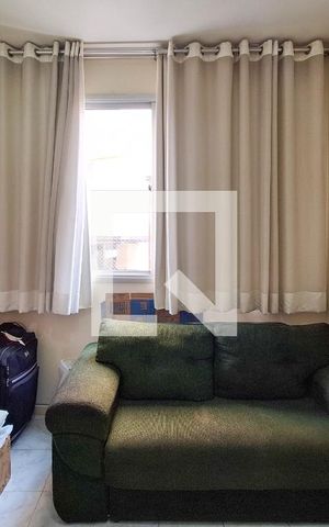 Apartamento à venda com 161m², 3 quartos e 2 vagas Apartamento à venda com 161m², 3 quartos e 2 vagasQuarto 1