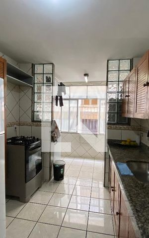 Apartamento à venda com 75m², 2 quartos e 1 vaga Apartamento à venda com 75m², 2 quartos e 1 vagaCozinha