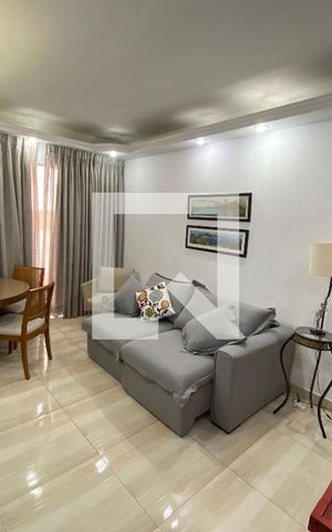 Apartamento à venda com 75m², 2 quartos e 1 vaga Apartamento à venda com 75m², 2 quartos e 1 vagaSala