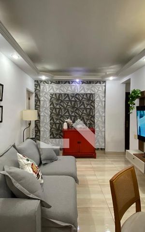 Apartamento à venda com 75m², 2 quartos e 1 vaga Apartamento à venda com 75m², 2 quartos e 1 vagaSala