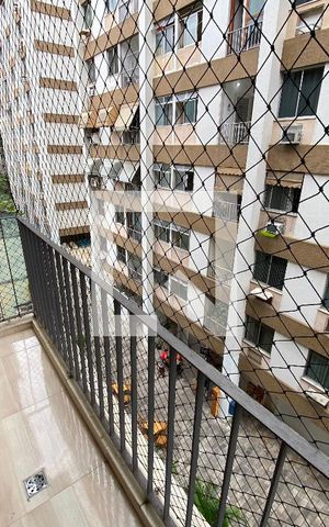 Apartamento à venda com 75m², 2 quartos e 1 vaga Apartamento à venda com 75m², 2 quartos e 1 vagaVaranda