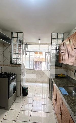 Apartamento à venda com 75m², 2 quartos e 1 vaga Apartamento à venda com 75m², 2 quartos e 1 vagaCozinha