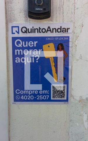 Casa à venda com 147m², 2 quartos e 2 vagas Casa à venda com 147m², 2 quartos e 2 vagasPlaca de Anuncio