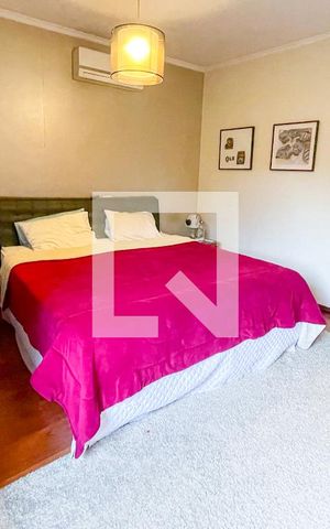 Casa à venda com 372m², 4 quartos e 6 vagas Casa à venda com 372m², 4 quartos e 6 vagasSuíte 4