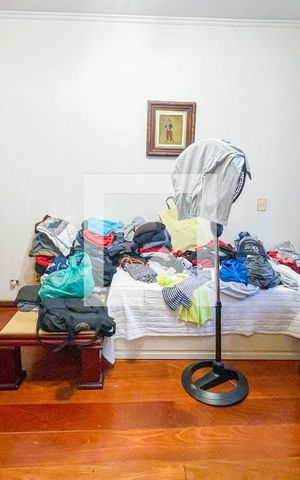 Casa à venda com 372m², 4 quartos e 6 vagas Casa à venda com 372m², 4 quartos e 6 vagasSuíte 1