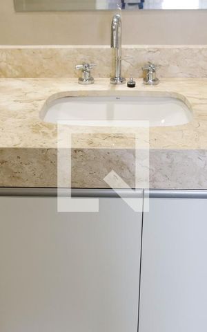 Apartamento para alugar com 52m², 2 quartos e 1 vaga Apartamento para alugar com 52m², 2 quartos e 1 vagaBanheiro