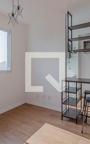 Apartamento à venda com 36m², 2 quartos e sem vaga Apartamento à venda com 36m², 2 quartos e sem vagaSala