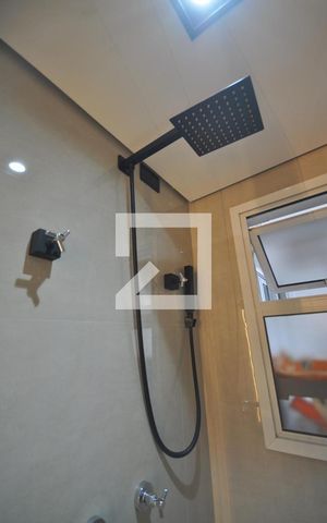 Apartamento à venda com 81m², 3 quartos e 2 vagasBanheiro Social