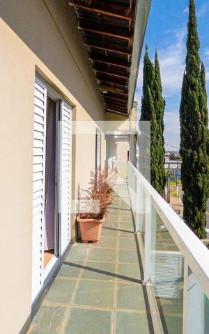 Casa para alugar com 278m², 3 quartos e 10 vagas Casa para alugar com 278m², 3 quartos e 10 vagasVaranda dos Quartos