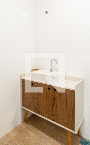 Casa para alugar com 278m², 3 quartos e 10 vagas Casa para alugar com 278m², 3 quartos e 10 vagasBanheiro Social