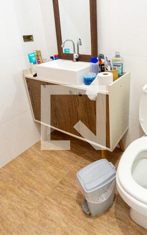 Casa para alugar com 278m², 3 quartos e 10 vagas Casa para alugar com 278m², 3 quartos e 10 vagasBanheiro da Suíte