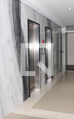 Apartamento à venda com 87m², 2 quartos e 2 vagas Apartamento à venda com 87m², 2 quartos e 2 vagasHall Elevadores