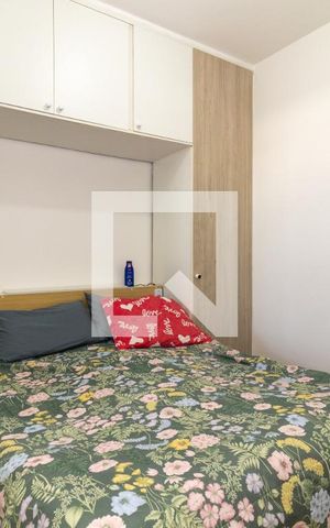 Casa à venda com 200m², 2 quartos e 2 vagas Casa à venda com 200m², 2 quartos e 2 vagasQuarto 1 Casa 1