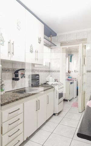 Apartamento à venda com 122m², 3 quartos e 1 vaga Apartamento à venda com 122m², 3 quartos e 1 vagaCozinha