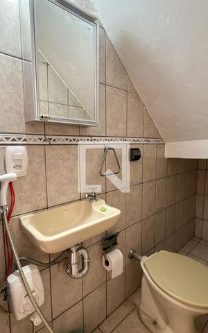 Casa à venda com 167m², 3 quartos e 2 vagas Casa à venda com 167m², 3 quartos e 2 vagasLavabo