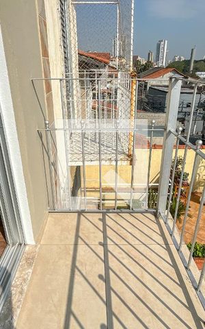 Casa à venda com 167m², 3 quartos e 2 vagas Casa à venda com 167m², 3 quartos e 2 vagasSacada