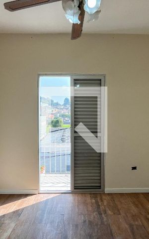 Casa à venda com 167m², 3 quartos e 2 vagas Casa à venda com 167m², 3 quartos e 2 vagasQuarto 1