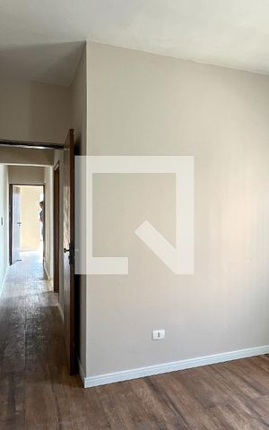 Casa à venda com 167m², 3 quartos e 2 vagas Casa à venda com 167m², 3 quartos e 2 vagasSuíte