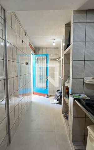 Casa à venda com 167m², 3 quartos e 2 vagas Casa à venda com 167m², 3 quartos e 2 vagasÁrea de Serviço