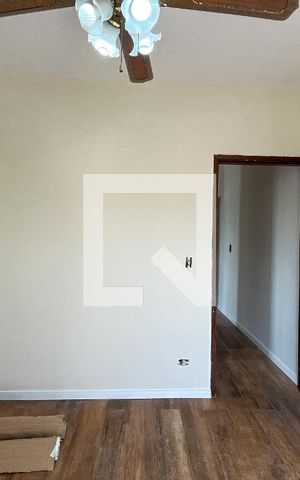 Casa à venda com 167m², 3 quartos e 2 vagas Casa à venda com 167m², 3 quartos e 2 vagasQuarto 1