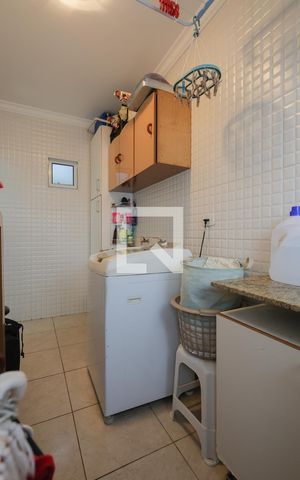Casa à venda com 262m², 3 quartos e 4 vagasÁrea de serviço