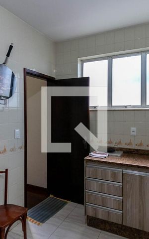 Apartamento para alugar com 200m², 4 quartos e 2 vagas Apartamento para alugar com 200m², 4 quartos e 2 vagasCozinha