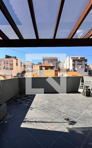 Apartamento à venda com 100m², 2 quartos e 2 vagas Apartamento à venda com 100m², 2 quartos e 2 vagasCobertura