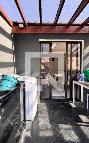 Apartamento à venda com 100m², 2 quartos e 2 vagas Apartamento à venda com 100m², 2 quartos e 2 vagasLavanderia