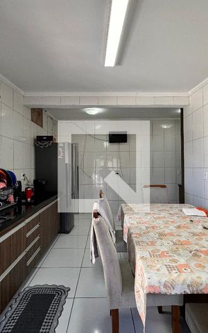 Apartamento à venda com 100m², 2 quartos e 2 vagas Apartamento à venda com 100m², 2 quartos e 2 vagasCozinha