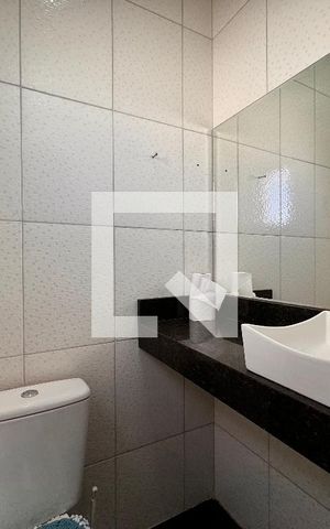 Apartamento à venda com 100m², 2 quartos e 2 vagas Apartamento à venda com 100m², 2 quartos e 2 vagasBanheiro de serviço