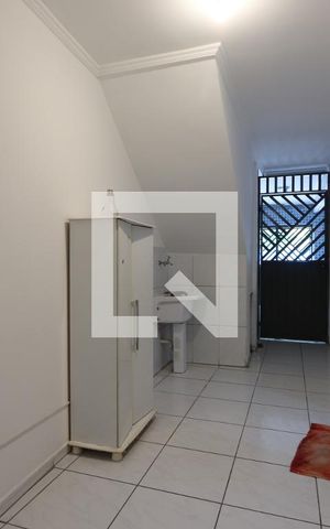 Casa à venda com 210m², 5 quartos e 2 vagasLavanderia - Casa 1