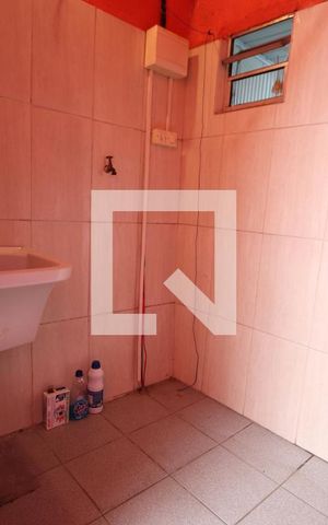 Casa à venda com 210m², 5 quartos e 2 vagasLavanderia - Casa 5