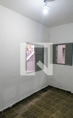 Casa à venda com 97m², 3 quartos e sem vaga Casa à venda com 97m², 3 quartos e sem vagaQuarto 2