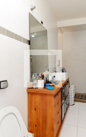 Casa para alugar com 600m², 4 quartos e 3 vagas Casa para alugar com 600m², 4 quartos e 3 vagasBanheiro da Suíte 3