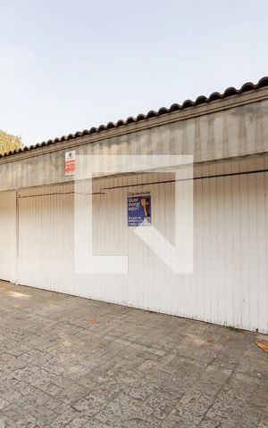 Casa para alugar com 600m², 4 quartos e 3 vagas Casa para alugar com 600m², 4 quartos e 3 vagasFachada