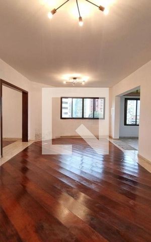 Apartamento à venda com 236m², 3 quartos e 4 vagas