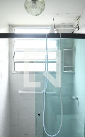 Apartamento para alugar com 64m², 2 quartos e 1 vagaBanheiro