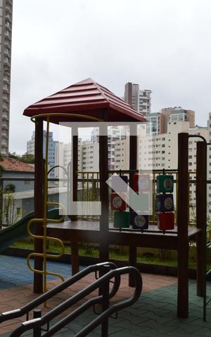 Apartamento para alugar com 32m², 1 quarto e sem vagaPlayground
