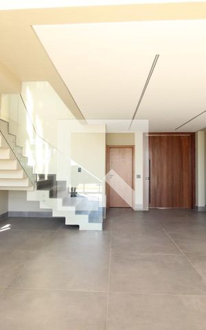 Casa de condomínio à venda com 494m², 4 quartos e 6 vagasSala